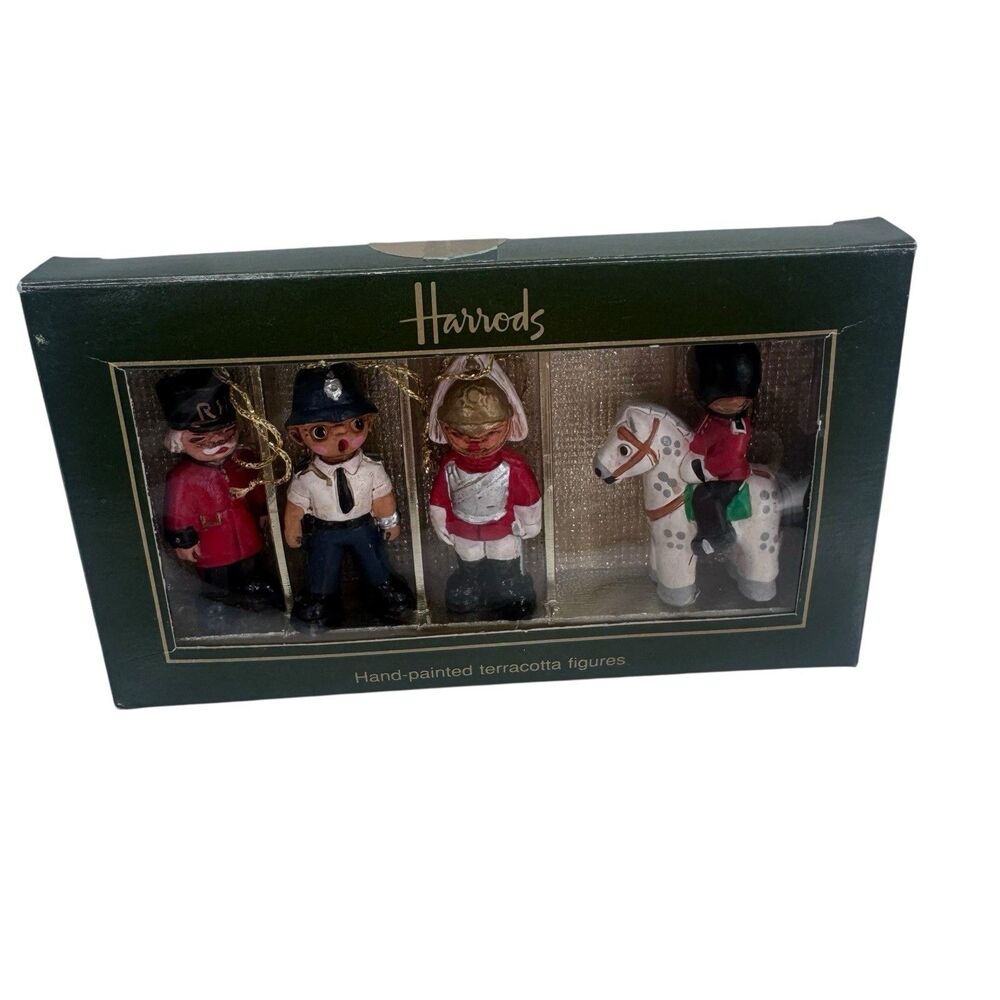 Harrodsburg of London Gulliver’s People England 4 Figures Harrods Ornaments VTG